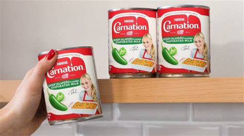 NSFW Delivery Guys Flip When Woman Orders Pizza Completely Naked