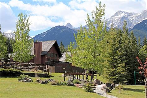 Banff Gate Mountain Resort | Canmore (AB) 2021 UPDATED DEALS, HD Photos & Reviews