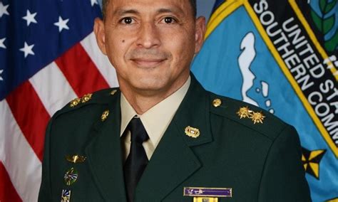 Brigadier General Erick Rodríguez nuevo comandante de la Primera