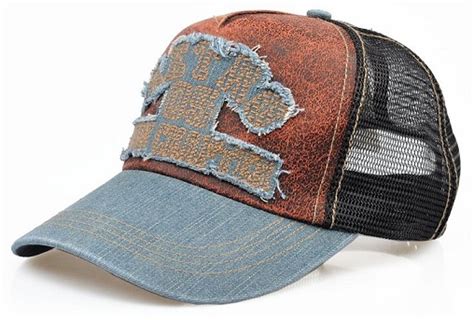 Getting To Know Vintage Baseball Caps | Trucker Hats