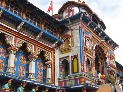 Badrinath Temple - Photos, Timings, History, Travel Info, Puja Details