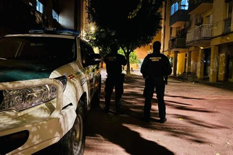 La Guardia Civil Registra 15 Domicilios En Los Barrios Algeciras Y San