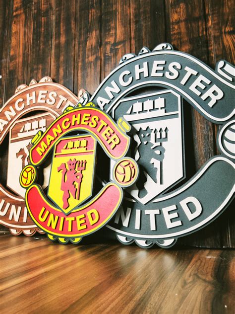 Manchester United Fc Bandw Wall Hang Football Crest Pop Art India