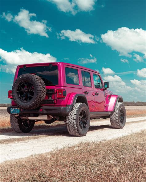 Pink Wrangler Rubicon 392 Aint Your Typical Barbie Jeep Autoevolution