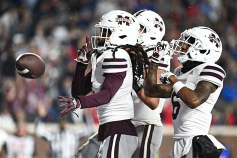 How Mississippi State Football S Mike Leach Picked Up First Egg Bowl