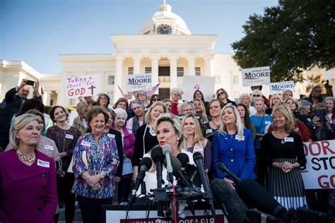 As Woman After Woman Accuses Roy Moore Of Misconduct One Leads His Defense The New York Times