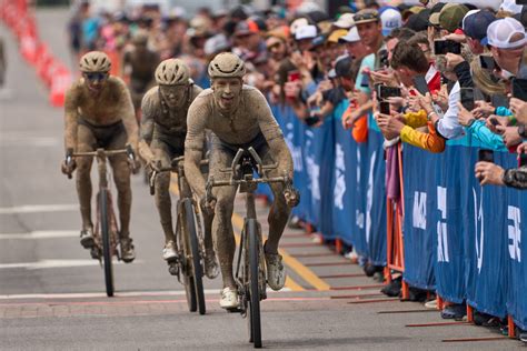 UNBOUND GRAVEL – THE FINALE – Road Bike Action