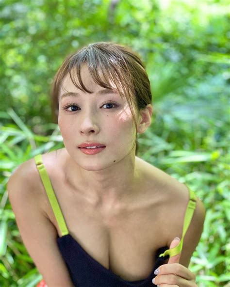 国民的巨乳お姉さんのフミカがヌード写真集発売 お宝エログ幕府