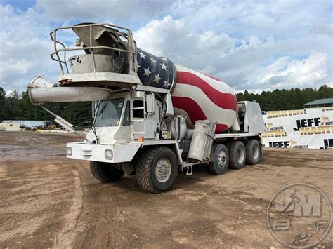 Oshkosh S Series Tri Axle Front Discharge Mixer Truck Vin