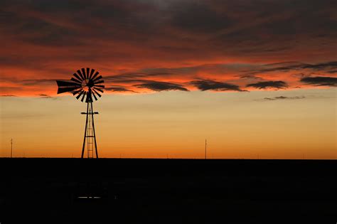 Kansas Brothers ‘Farming’ Video Goes Viral