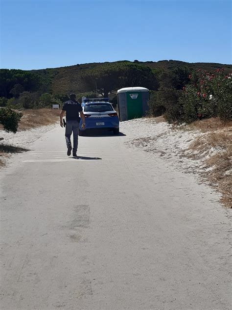 Olbia Bimbo Di 2 Anni Si Perde Sulla Spiaggia Di Pittulongu