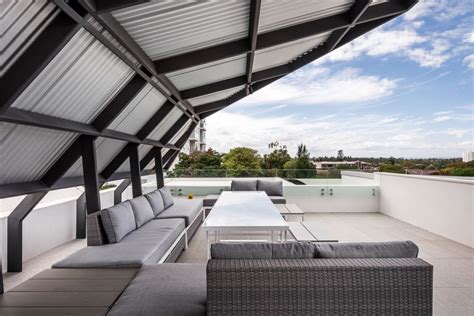 Great Homes With Beautiful Rooftop Decks And Terraces