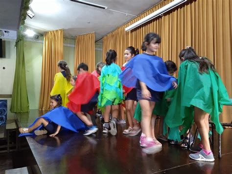 Cierre Del Año Teatro Colegio Lourdes