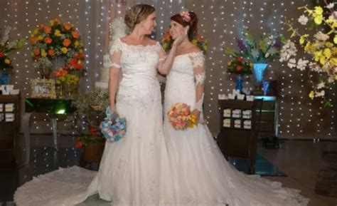 Mulheres Oram Pela Cura Gay E Acabam Apaixonadas Folhamax Ltimas Not Cias De Cuiab E