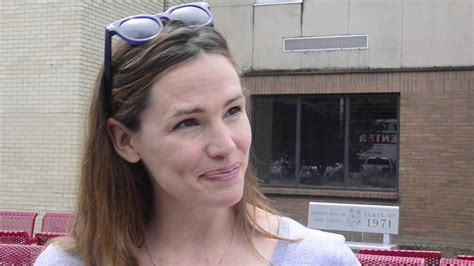 Jennifer Garner Visits West Virginia Youtube