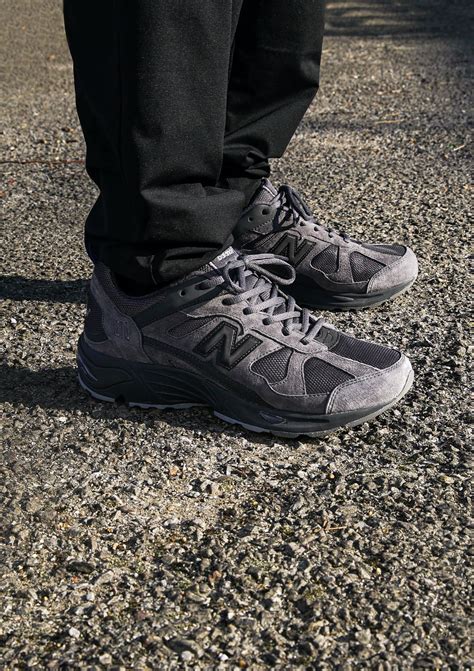The return of the New Balance 878