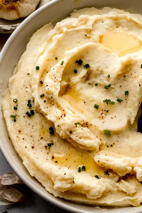 Garlic Mashed Potatoes With Chives