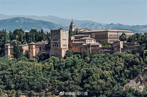 西班牙南部的阿汗布拉宫（palace Of The Alhambra ）位于格拉纳达城 阿汗 宫殿 格拉纳达 新浪新闻