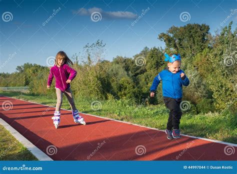 Children Running Stock Photo Image Of Sprint Playing 44997044