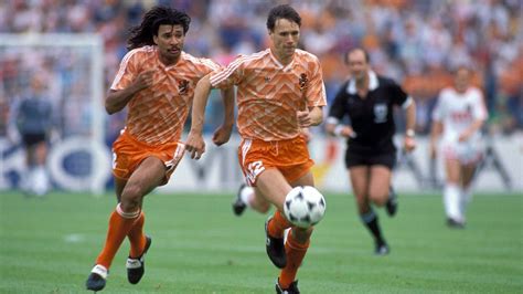 Marco Van Basten And Ruud Gullit Calcio Calciatori Leggende