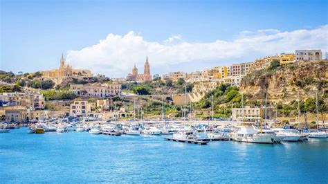 Da Sliema Tour In Barca E Autobus Di Gozo Comino E Della Laguna Blu