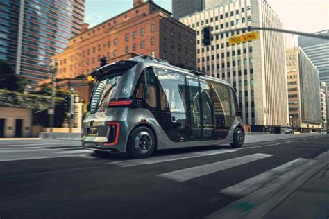 Zf Next Generation Shuttle Il Futuro Della Mobilità Allaguida