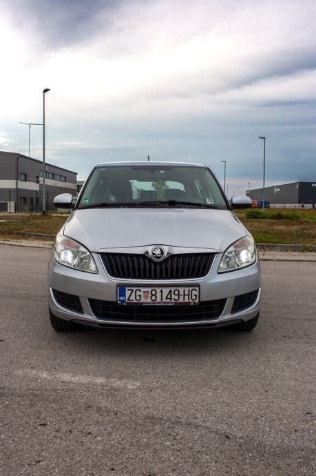 Škoda Fabia 1 6 TDI 2013 god