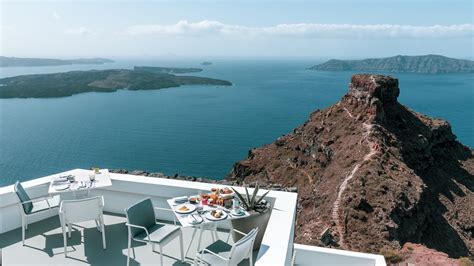 Grace Hotel Restaurant Gallery | Restaurant in Santorini, Greece