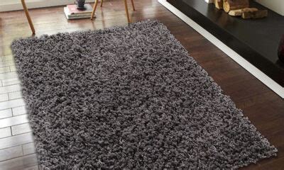 Complete guide to maintaining Shaggy rugs - Gud Home