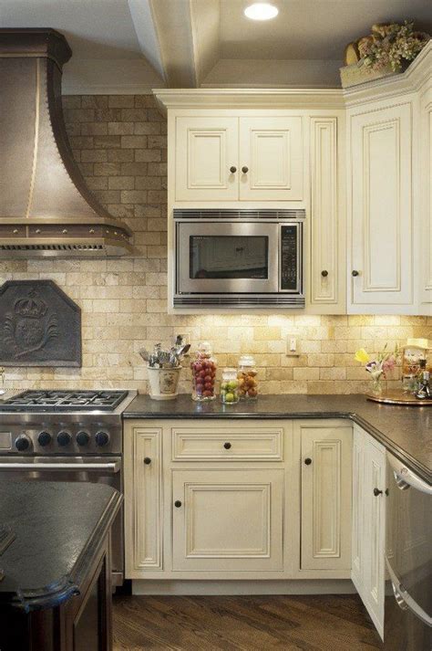 Mediterranean Kitchen Design Travertine Backsplash White Cabinets Cream