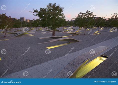 The Pentagon Memorial editorial stock photo. Image of color - 35467143