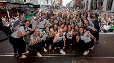 Ireland hockey stars return to heroes’ welcome | UTV | ITV News