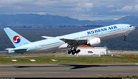 HL7752 Korean Air Boeing 777 2B5ER Photo By OMGcat ID 1607506