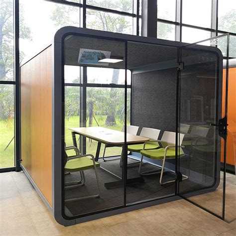 Thinktanks Soundproof Office Phone Call Booths For Modern Workers