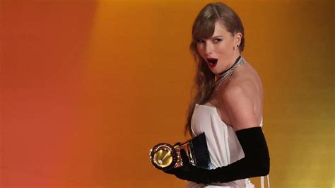 Taylor Swift now a billionaire - as world's wealthiest revealed ...