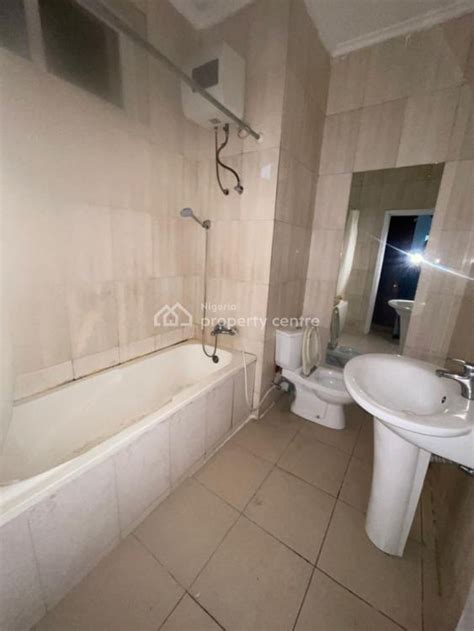 For Rent Fully Serviced 3 Bedroom Luxury Apartment Milveton Estate