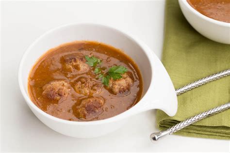 Tomato Lentil Soup With Meatballs Momsdish