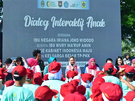 Ibu Iriana Dan Anggota OASE KIM Lakukan Sosialisasi Ketahanan Pangan