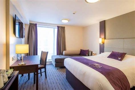 Premier Inn St Albans City Centre – A1 Taxis Blog