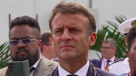 Emmanuel Macron Au Vanuatu Pour R Engager La France En Oc Anie