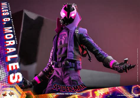 Miles G Morales Sixth Scale Figure By Hot Toys Sideshow Collectibles