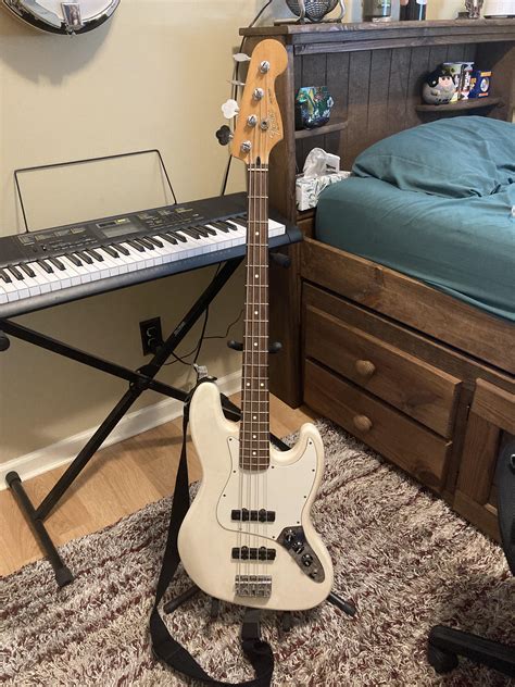 Nbd Picked Up This Beauty For Only 370 1997 Made In Mexico Jazz Bass R Bassguitar