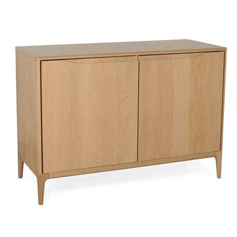 20 Collection Of Narrow Oak Sideboard