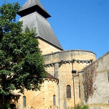 Combien d abbayes monastères et prieurés en Dordogne