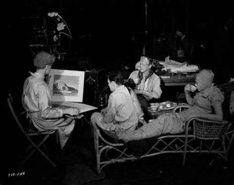 Ernest Thesiger Colin Clive Boris Karloff And Elsa Lanchester Taking