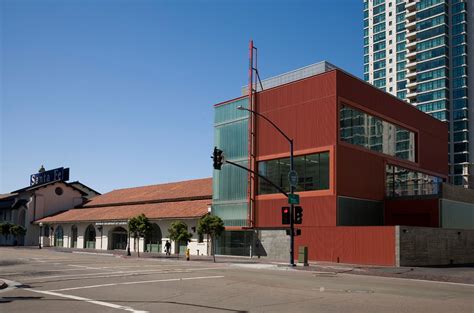 Museum of Contemporary Art San Diego by Gluckman Tang Architects ...