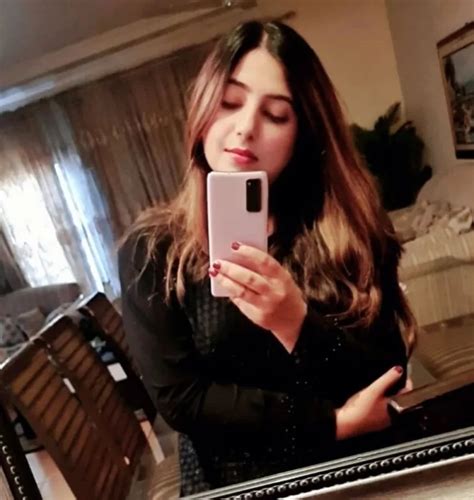 Watch Pakistani Tiktoker Ayesha Akram S Leaked Video Call Draws Flak