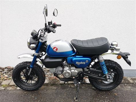 HONDA Keller GmbH Motorräder und Scooter Neufahrzeuge und Occasionen