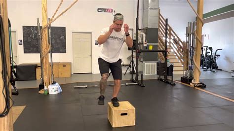 Single Leg Lateral Box Jump Youtube