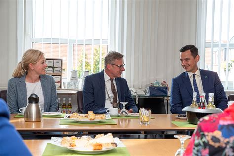 Stawigudas neuer Bürgermeister besucht Gemeinde Wallenhorst